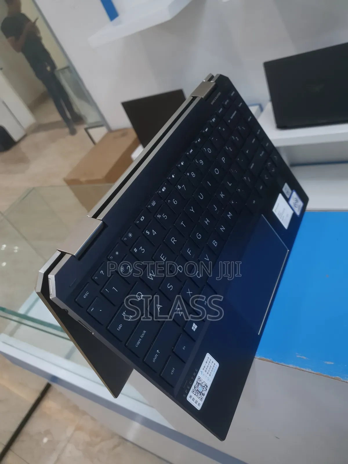 New Laptop HP Spectre X360 13 16GB Intel Core I7 SSD 1T
