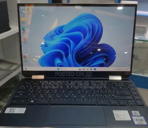 New Laptop HP Spectra 13 16GB Intel Core I7 SSD 1T