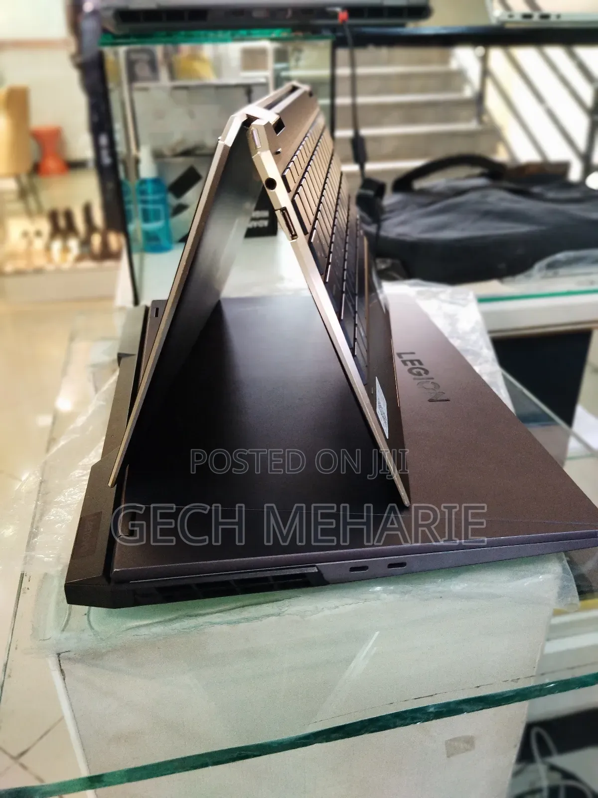 New Laptop HP Spectre 16GB Intel Core I7 SSD 1T