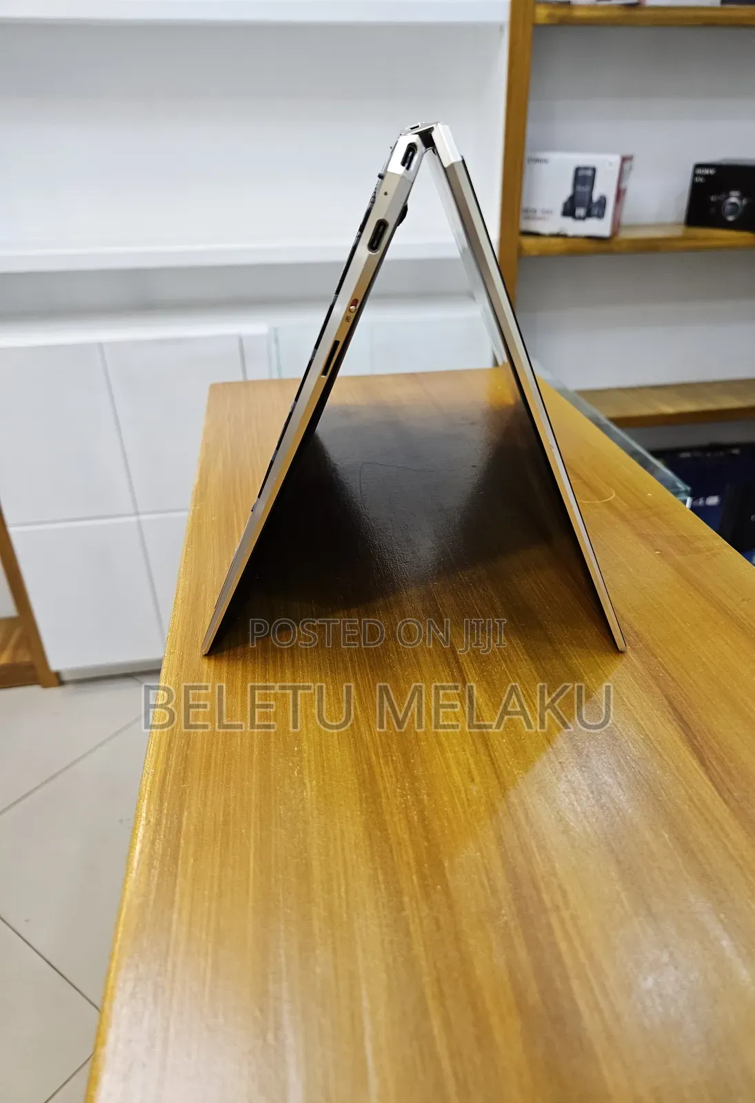 New Laptop HP Spectre 16GB Intel Core I7 SSD 1T