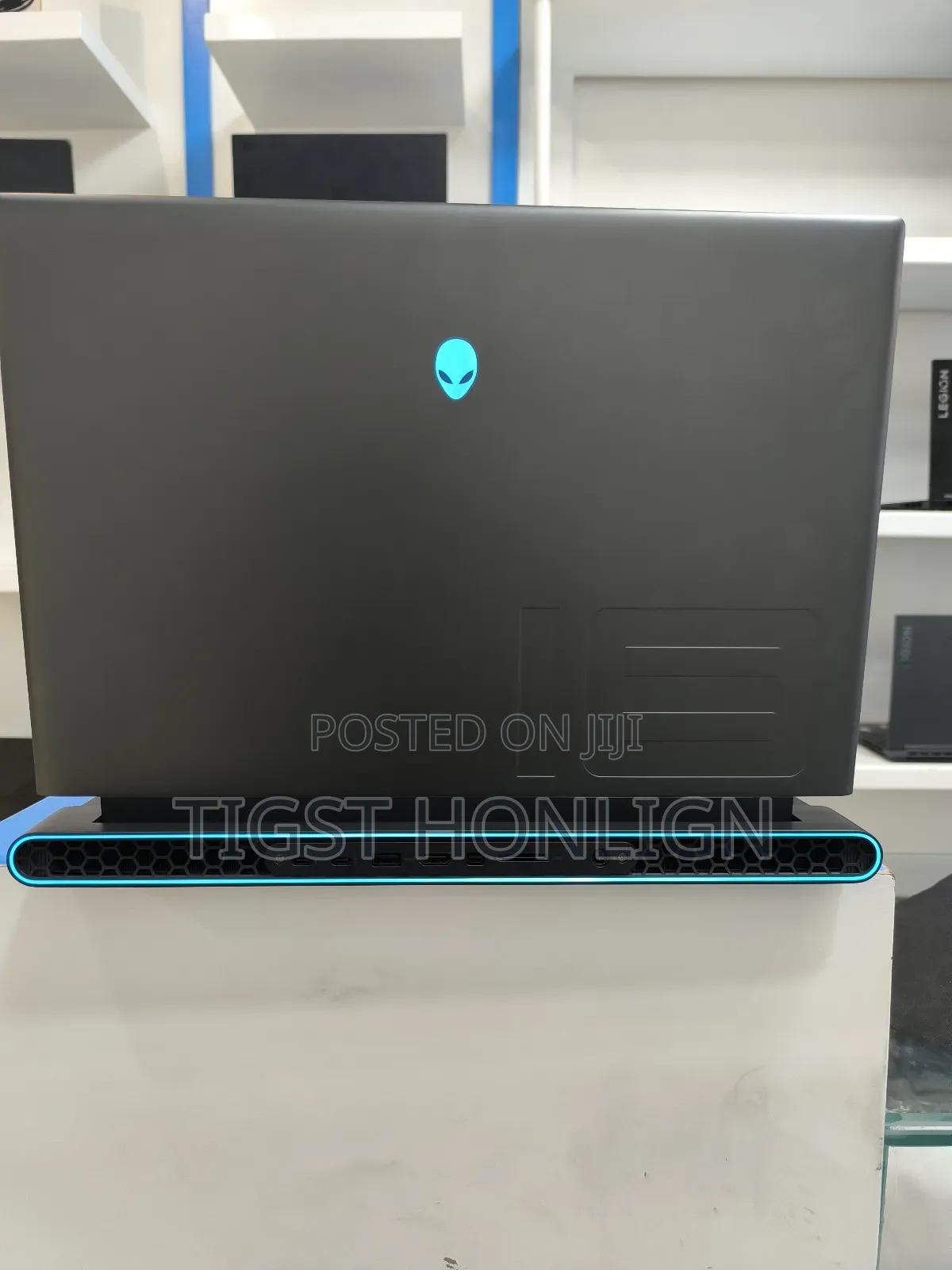 New Laptop Alienware M17x R2 32GB Intel Core I9 SSD 2T