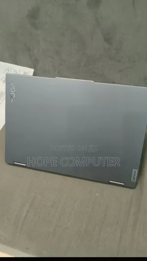 New Laptop Lenovo Yoga 7i 16GB Intel Core Ultra 7 SSD 1T