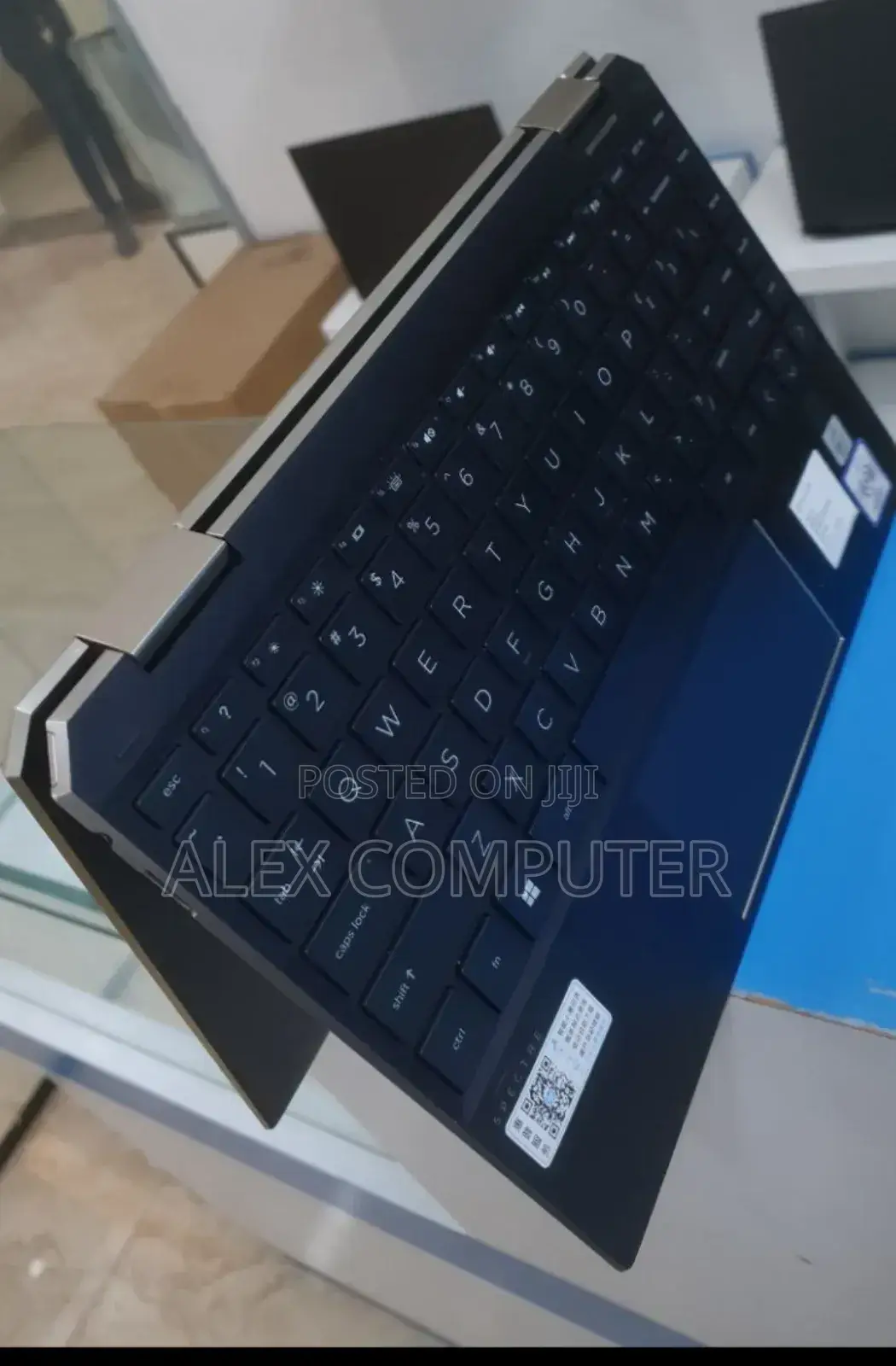 New Laptop HP Spectre 13 16GB Intel Core I7 SSD 1T