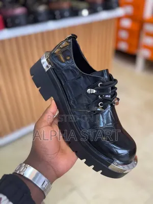 Chelse Original Master Quality Lather Flat Shoes