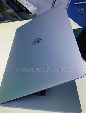 New Laptop Apple MacBook Pro 2019 16GB Intel Core I9 SSD 1T