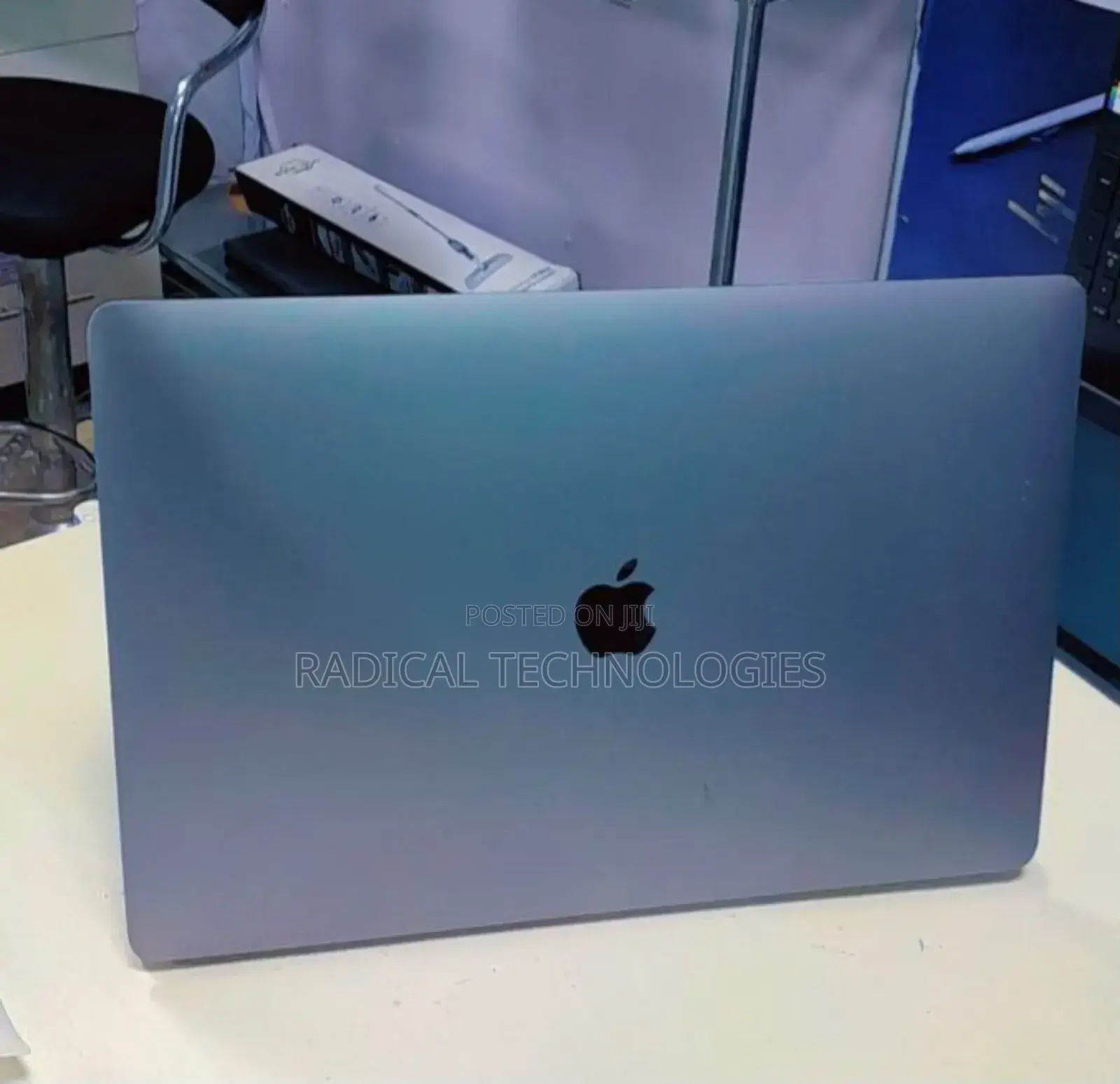 New Laptop Apple MacBook Pro 2019 16GB Intel Core I9 SSD 1T