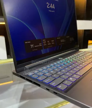 New Laptop Lenovo Lrgion 7i 16GB Intel Core I9 SSD 512GB