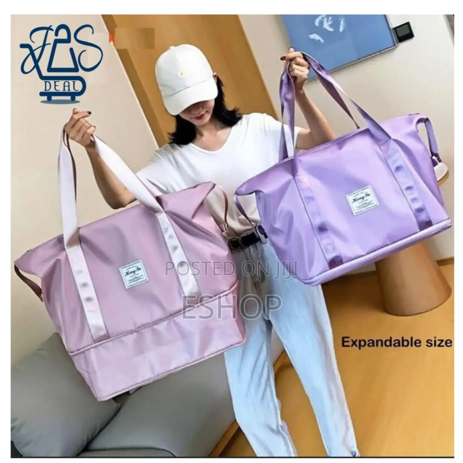 **Foldable Large Capacity Bag – Perfect for Adventures**