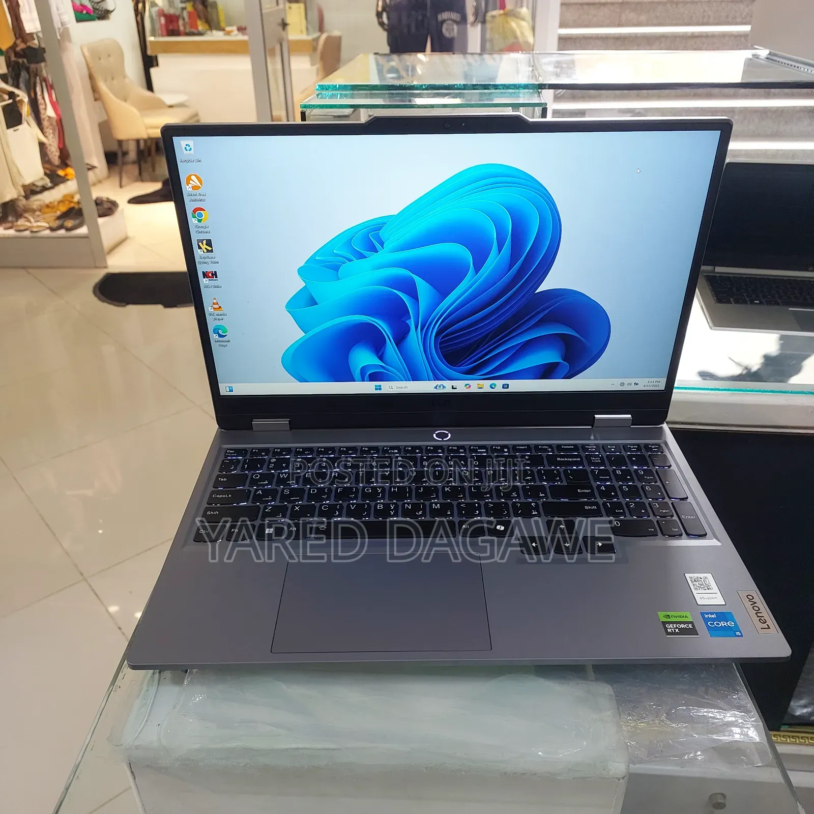New Laptop Lenovo LOQ 15IRH8 16GB Intel Core I5 SSD 512GB