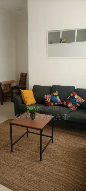 Furnished 1bdrm Apartment in Apartment, Yeka for rent
