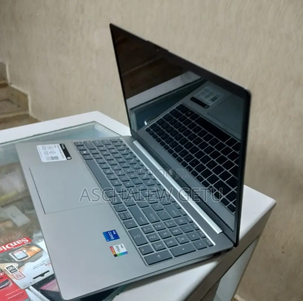 New Laptop HP Stream Notebook 16GB Intel Core I7 SSD 512GB