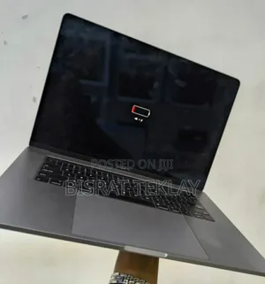 New Laptop Apple MacBook Pro 2019 16GB Intel Core I7 SSD 512GB