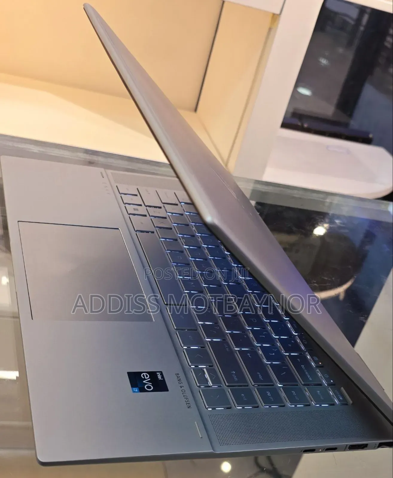 New Laptop HP Envy X360 16GB Intel Core I7 SSD 1T