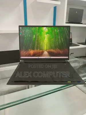 New Laptop Alienware M17x R2 32GB Intel Core I9 SSD 2T