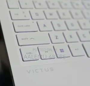 New Laptop HP Victus 16 16GB AMD Ryzen 7 SSD 1T