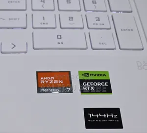 New Laptop HP Victus 16 16GB AMD Ryzen 7 SSD 1T