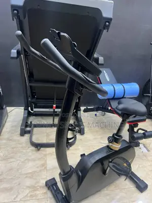 Photo - ጤንነቶን ጂም ሳይሄዱ በቤቶ የሚጠበቁበት Reebok Fr20 Exercise Bike