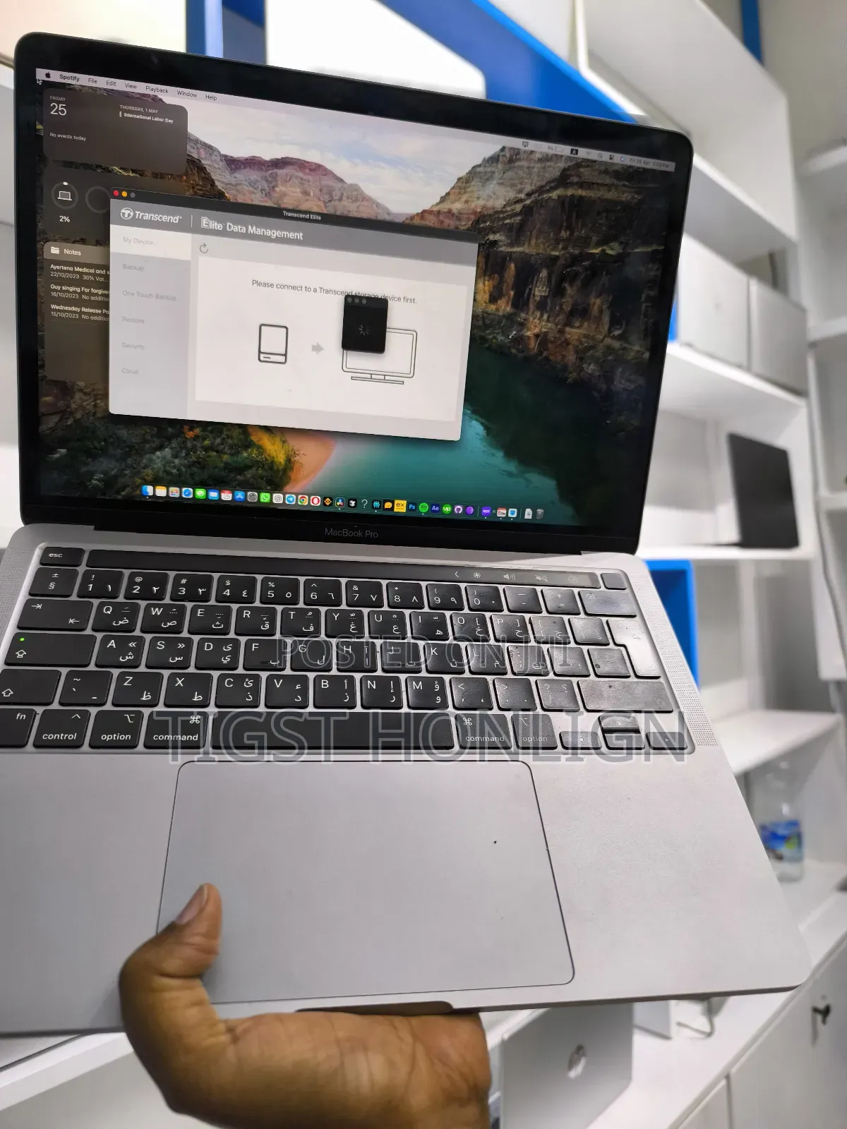 New Laptop Apple MacBook Pro 8GB Apple M2 SSD 256GB