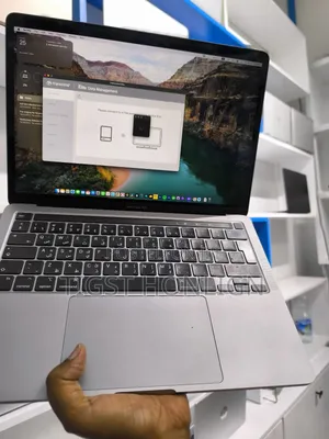 New Laptop Apple MacBook Pro 8GB Apple M2 SSD 256GB