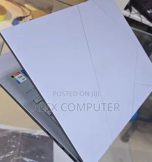 New Laptop Asus Zenbook 14 UX434 16GB Intel Core I7 SSD 1T