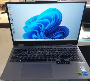 New Laptop Lenovo LOQ 15IRH8 16GB Intel Core I5 SSD 512GB