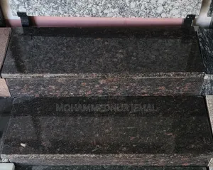 Photo - Tan Brown India Granite