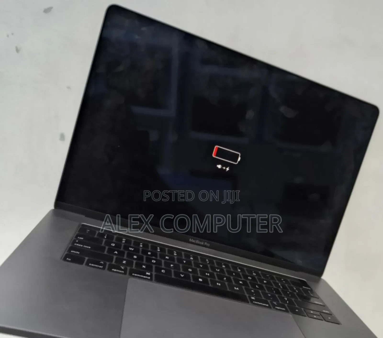 New Laptop Apple MacBook Pro 2019 16GB Intel Core I7 SSD 512GB