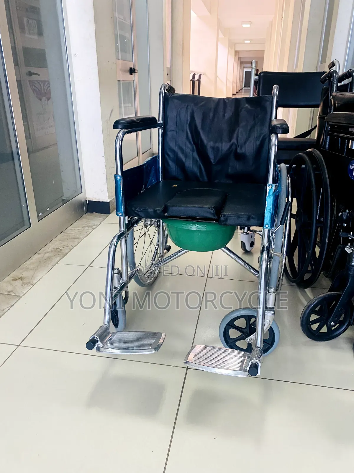Wheelchair17 Wheelchair 5 Wheelchair 09