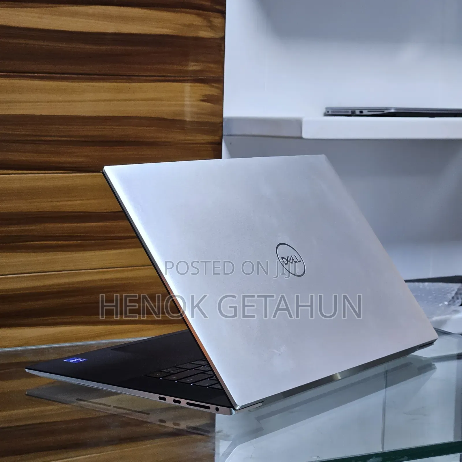 New Laptop Dell XPS 15 16GB Intel Core I7 SSD 1T