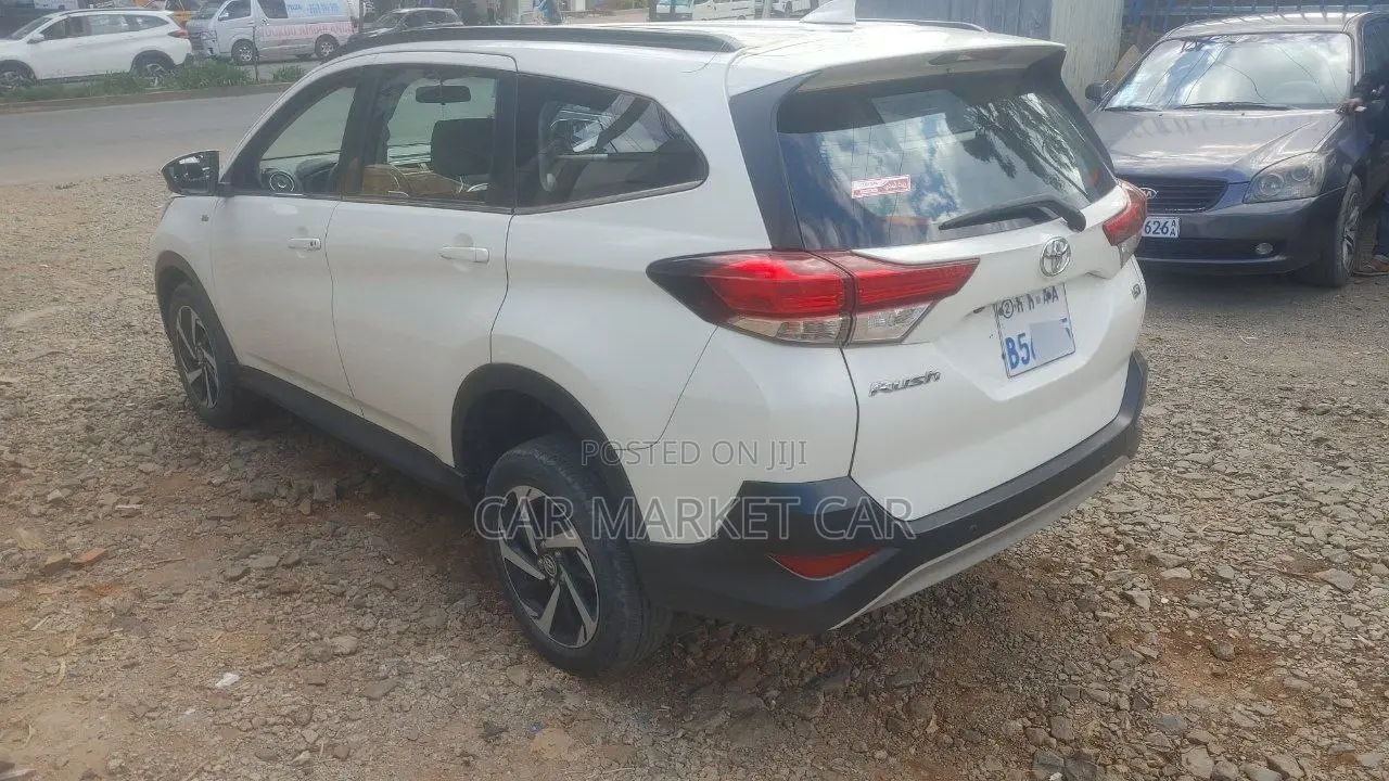 Toyota Rush 1.5 AWD 2021 White