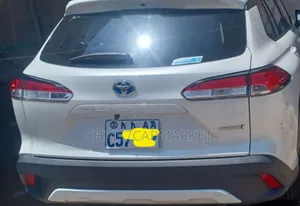 Toyota Corolla Cross 2023 White