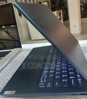 New Laptop Lenovo 32GB AMD Ryzen 7 SSD 1T