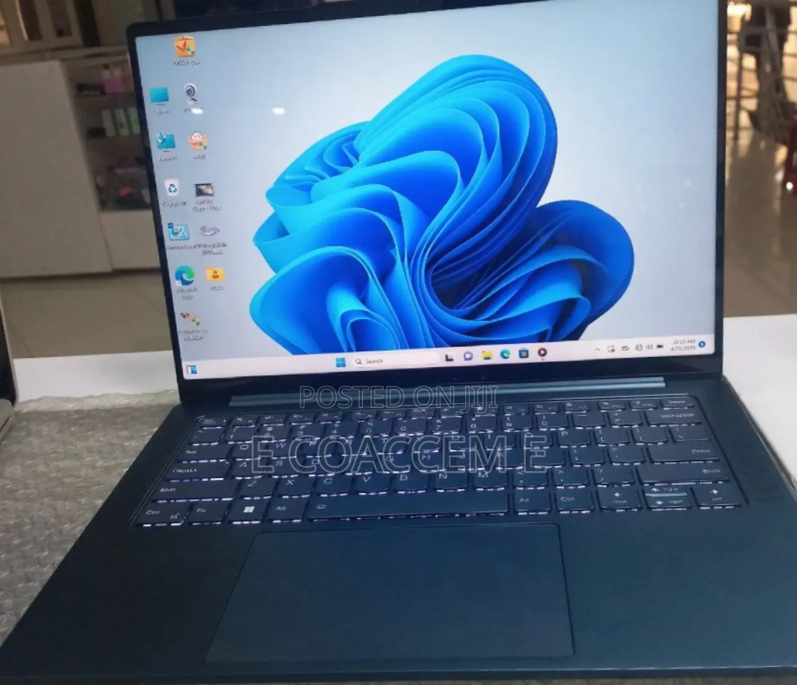 New Laptop Lenovo 32GB AMD Ryzen 7 SSD 1T