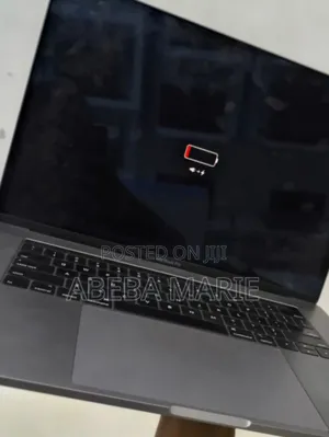 New Laptop Apple MacBook Pro 2019 16GB Intel Core I7 SSD 512GB