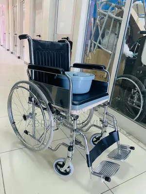 ዊልቸር ፖፖ ያላቸው Wheelchair፺wheelchair፼wheelchair፷wheelchair