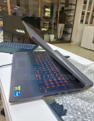 New Laptop Dell G15 5535 16GB Intel Core I7 SSD 512GB