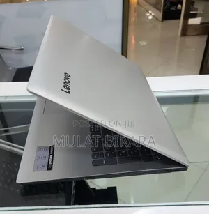 New Laptop Lenovo Ideapad 3 8GB Intel Core I5 SSD 256GB