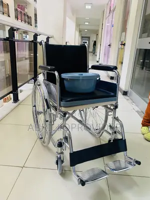 ሽንት መቀበያ ያላቸው ዊልቸሮች Wheelchair፱፰wheelchair፭wheelchair
