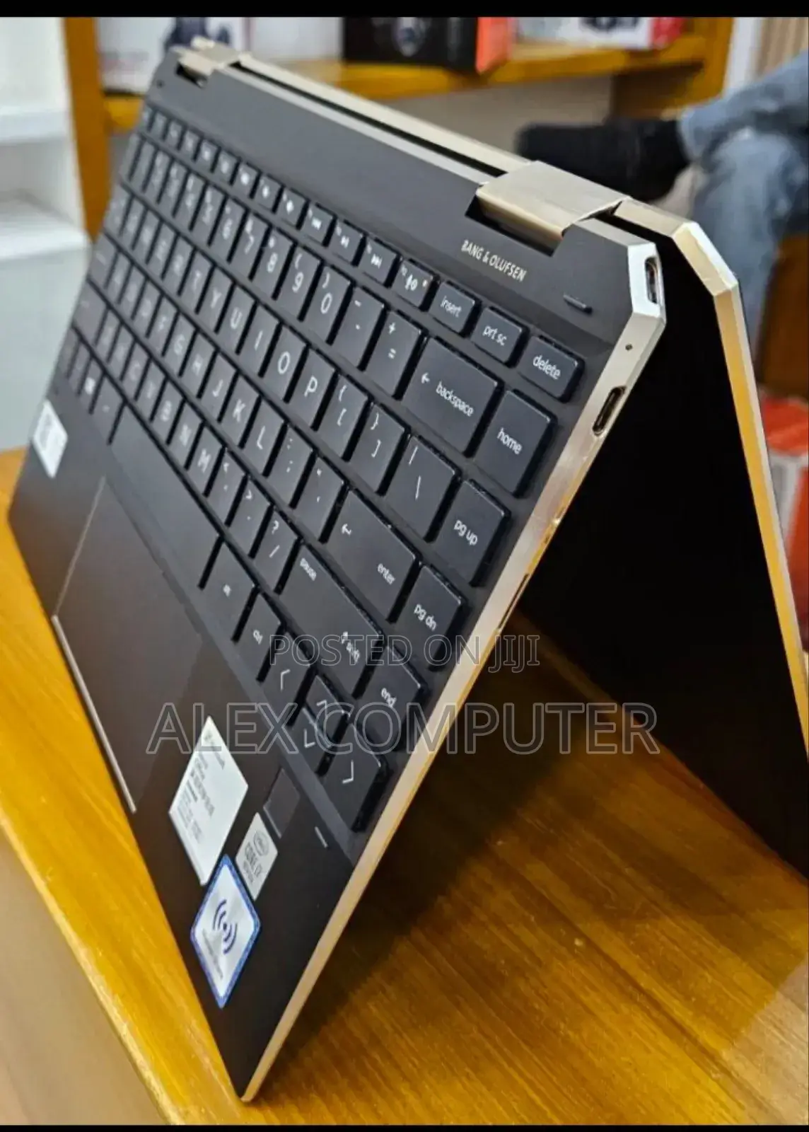 New Laptop HP Spectre 13 16GB Intel Core I7 SSD 1T