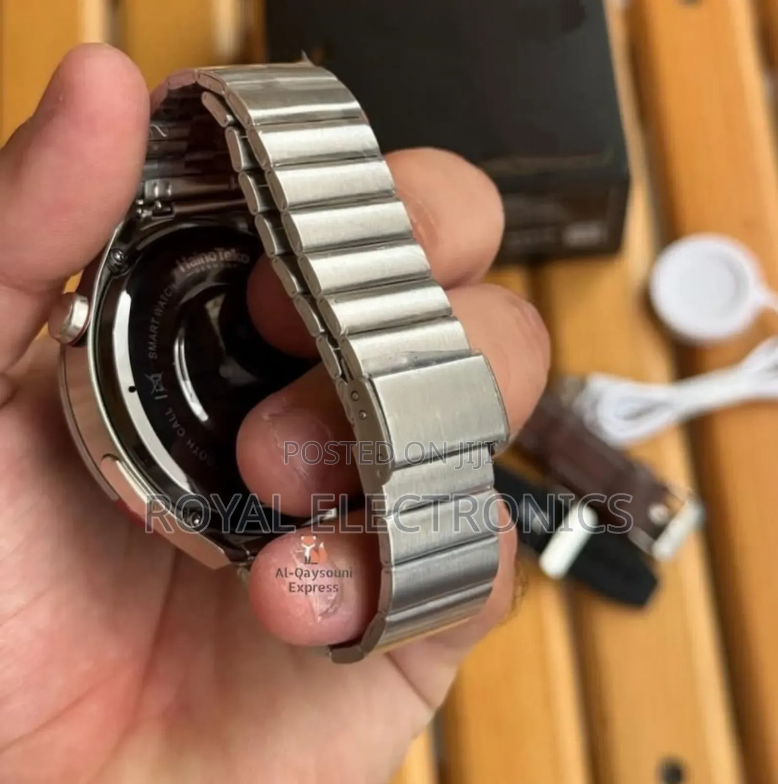 Germany 2025 Version Smart Watch With 3 Straps