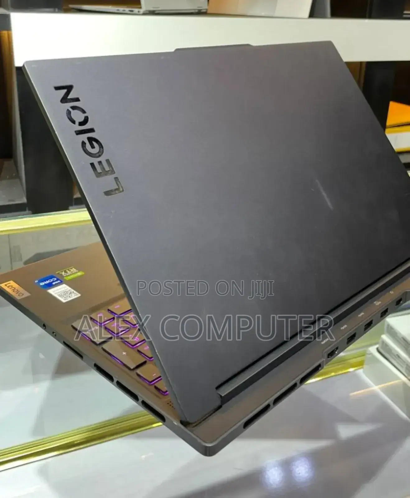 New Laptop Lenovo Legion 7 16GB Intel Core i7 SSD 512GB