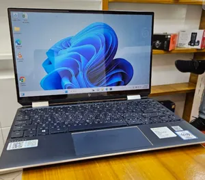 Photo - New Laptop HP Spectre 16GB Intel Core I7 SSD 1T