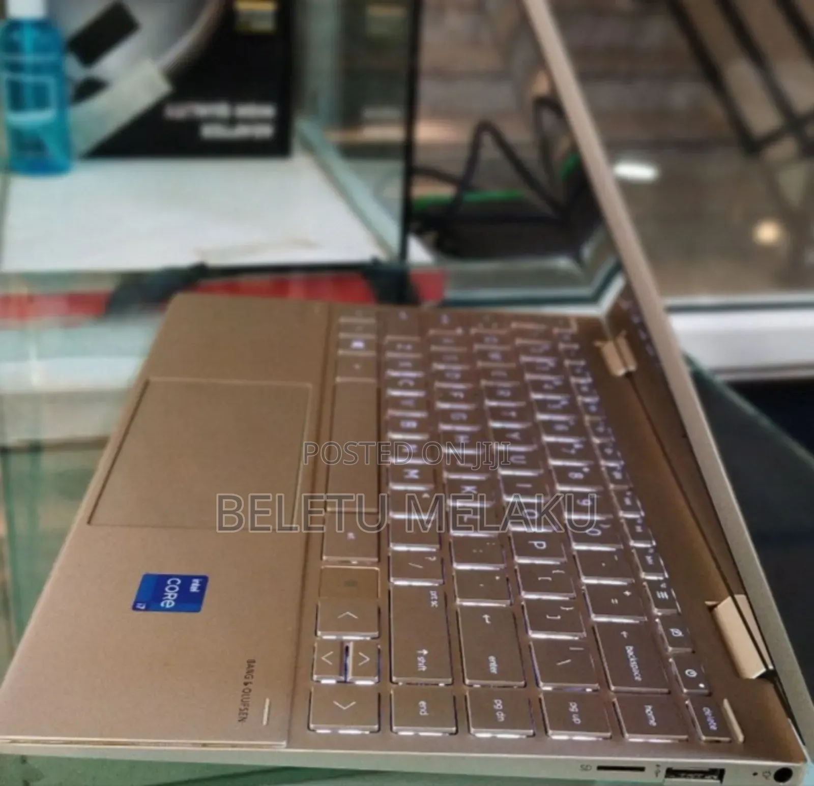 New Laptop HP Envy X360 8GB Intel Core I7 SSD 1T