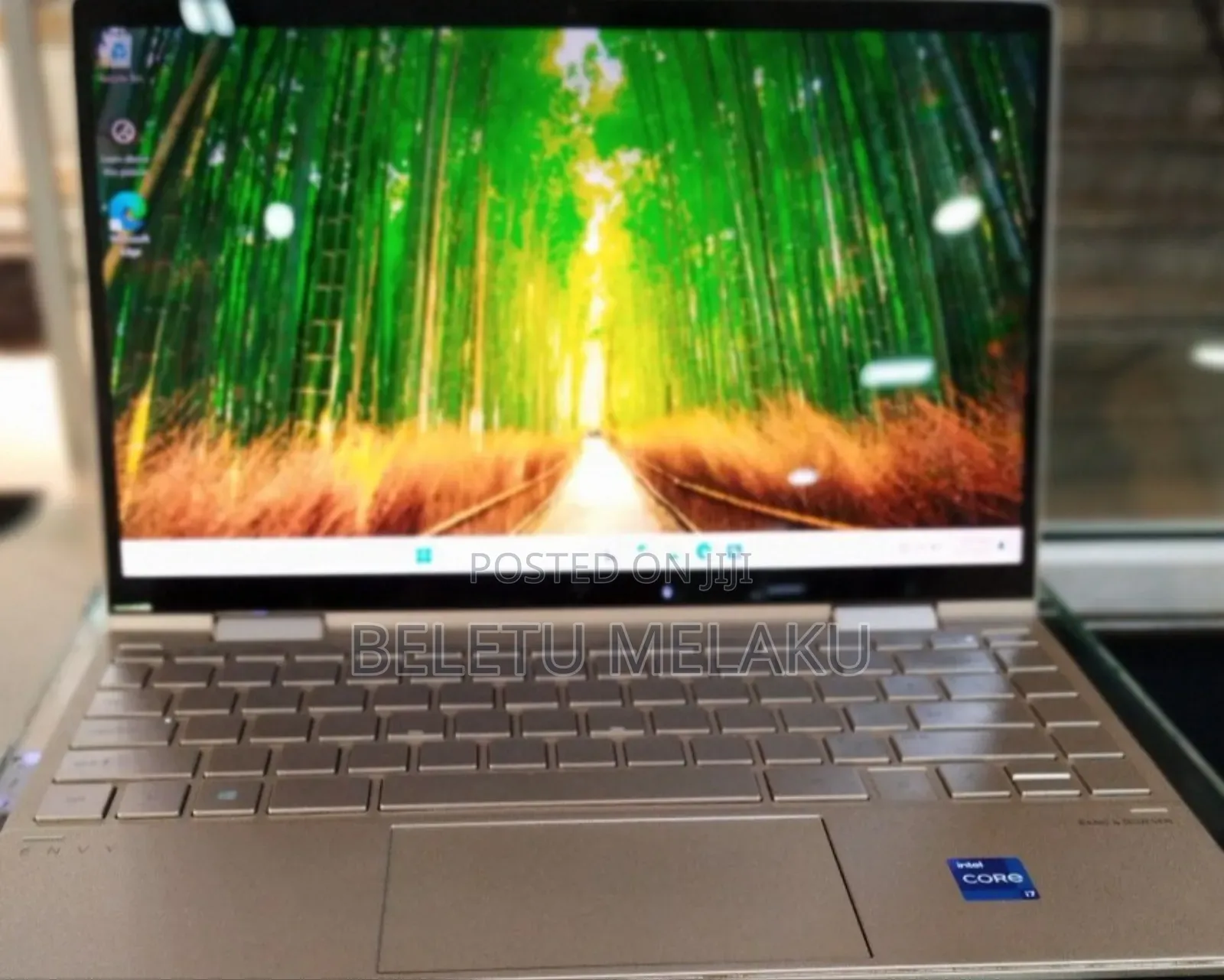 New Laptop HP Envy X360 8GB Intel Core I7 SSD 1T