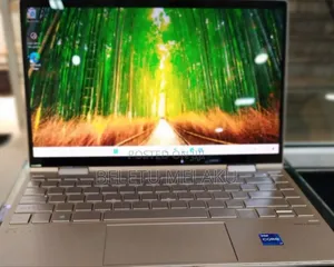 New Laptop HP Envy X360 8GB Intel Core I7 SSD 1T