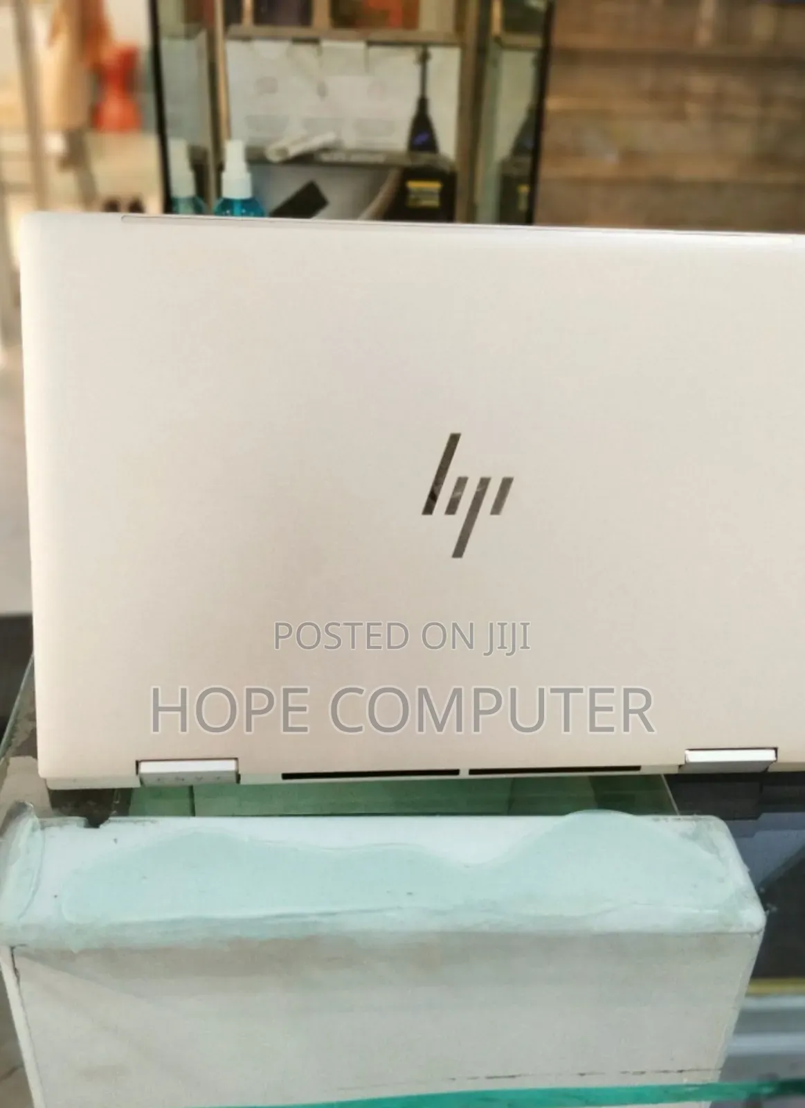 New Laptop HP Envy X360 8GB Intel Core I7 SSD 1T