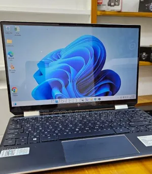 Photo - New Laptop HP Spectre 16GB Intel Core I7 SSD 1T