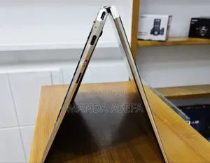 New Laptop HP Spectre 16GB Intel Core I7 SSD 1T