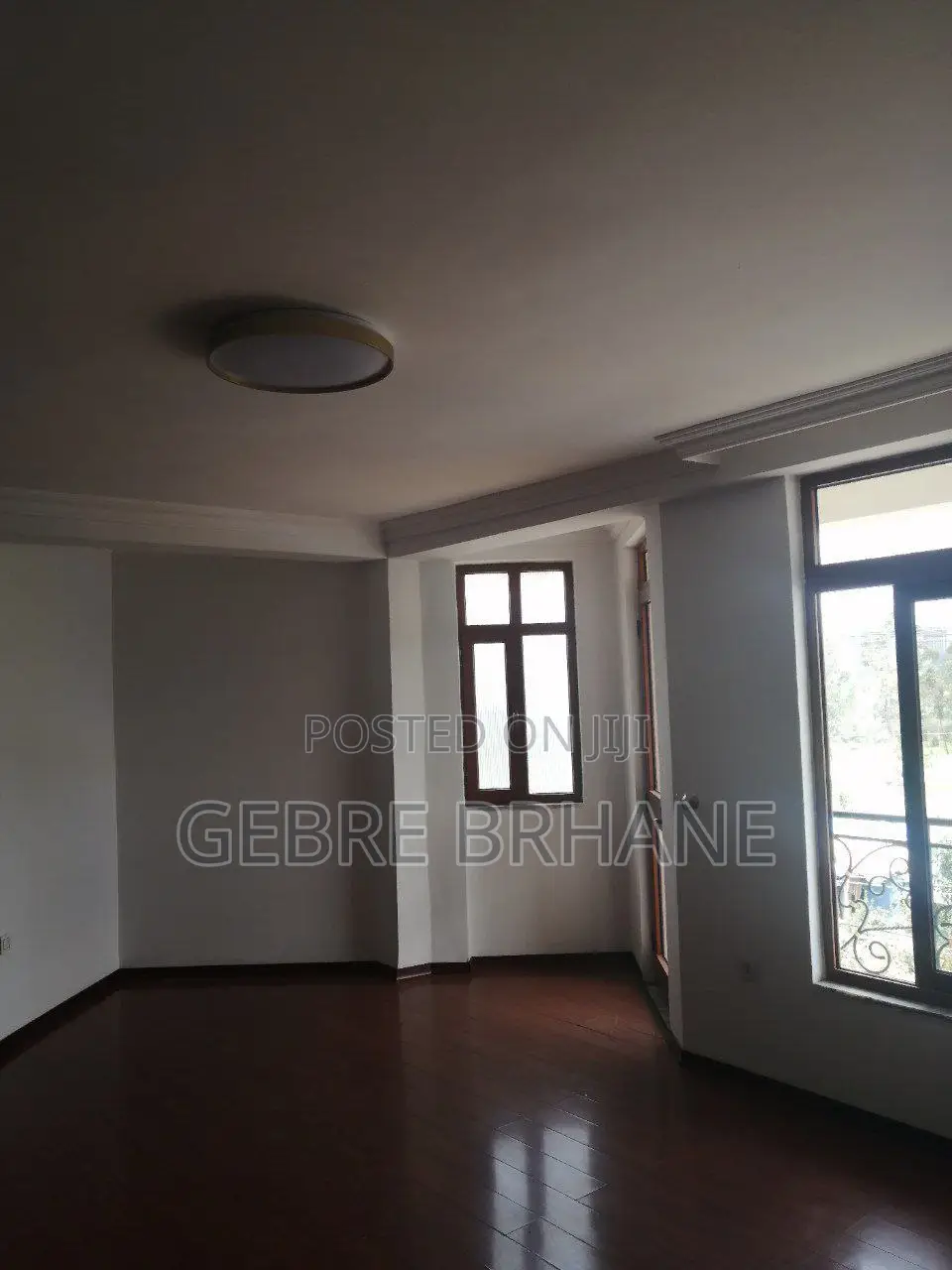 5bdrm Apartment in Apartment, Yeka for rent