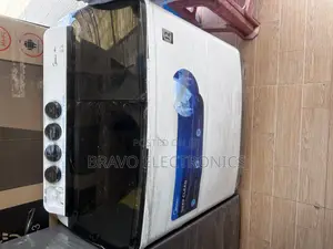 Photo - Midea 12kg Washing Machine